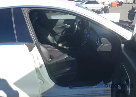 2015 Mercedes-Benz Cla 250 из США, поврежденный, VIN WDDSJ4EB1FN210163